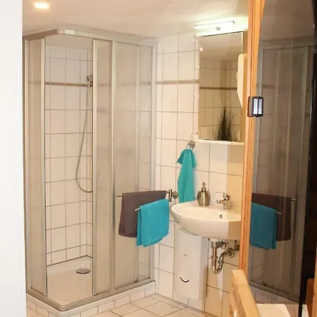 Lutzi'S Ferienwohnung Rostock Extérieur photo